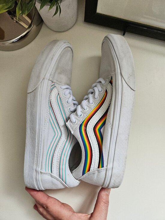 VANS Pride Old Skool Sneaker - Picture 11 of 14